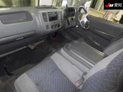 Nissan CARAVAN VAN  с аукциона в Японии