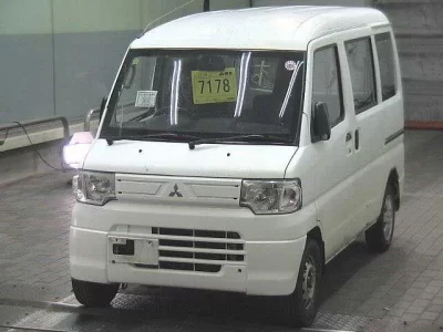 Mitsubishi MINICAB VAN