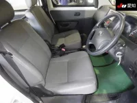 Toyota LITE ACE VAN лот № 4185 оценка 3.5  с аукциона в Японии 5