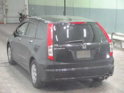Honda STREAM  с аукциона в Японии