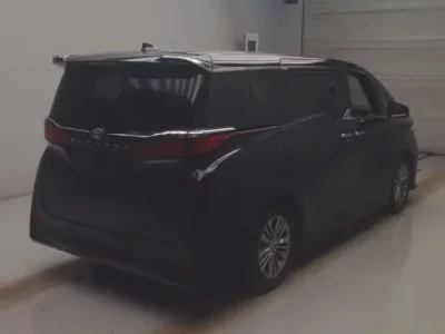 Toyota ALPHARD  с аукциона в Японии