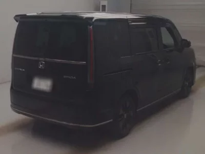 Honda STEP WAGON  с аукциона в Японии