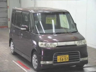 Daihatsu TANTO  с аукциона в Японии