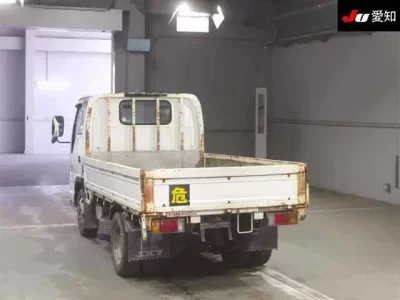 Isuzu ELF  с аукциона в Японии