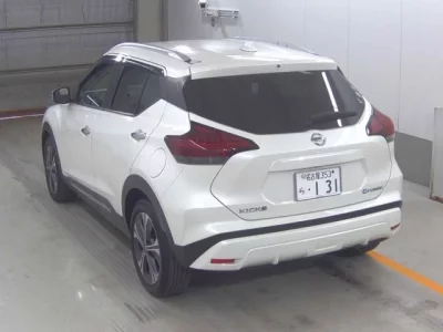 Nissan KICKS