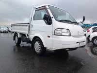 Mazda BONGO лот № 10356 оценка 3.5  с аукциона в Японии 1