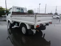 Mazda BONGO лот № 10356 оценка 3.5  с аукциона в Японии 4