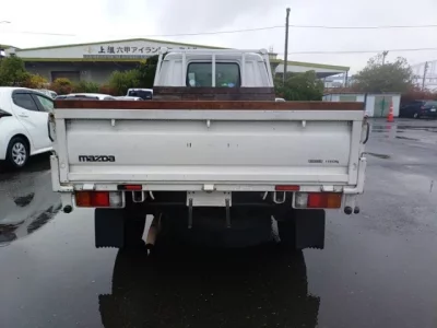 Mazda BONGO  с аукциона в Японии