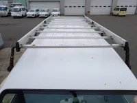 Mazda BONGO VAN лот № 6489 оценка 3  с аукциона в Японии 5