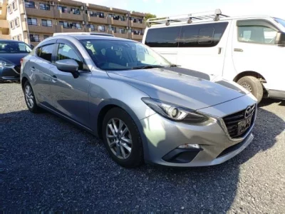 Mazda AXELA  с аукциона в Японии