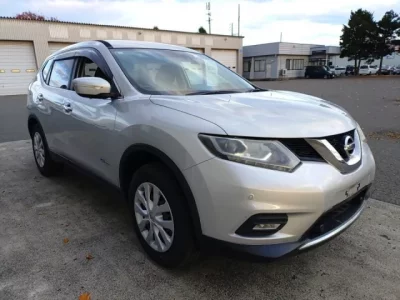 Nissan X-TRAIL  с аукциона в Японии