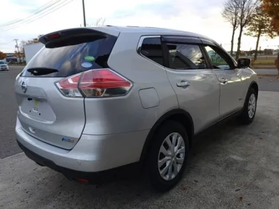 Nissan X-TRAIL  с аукциона в Японии