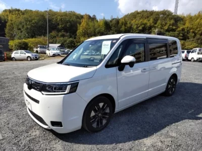 Honda STEP WAGON  с аукциона в Японии