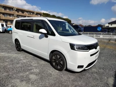 Honda STEP WAGON  с аукциона в Японии