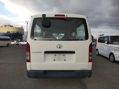 Toyota REGIUS ACE VAN