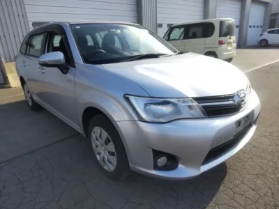 Toyota COROLLA FIELDER  с аукциона в Японии