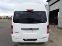 Nissan CARAVAN VAN лот № 6502 оценка 3.5  с аукциона в Японии 3