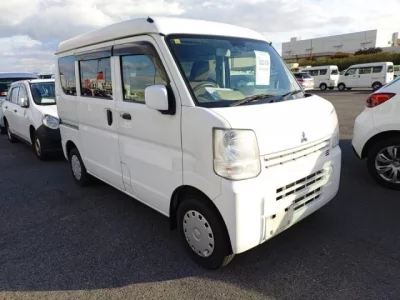 Mitsubishi MINICAB VAN