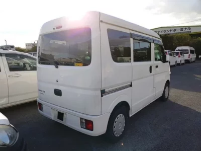Mitsubishi MINICAB VAN