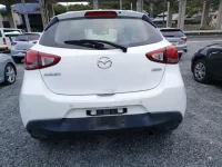 Mazda DEMIO лот № 8559 оценка 3.5  с аукциона в Японии 3