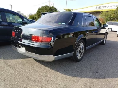 Toyota CENTURY