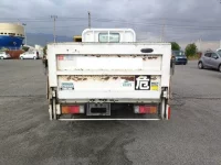 Toyota DYNA лот № 9945 оценка 3.5  с аукциона в Японии 3