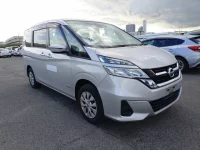Nissan SERENA лот № 10304 оценка 3.5  с аукциона в Японии 1