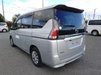 Nissan SERENA лот № 10304 оценка 3.5  с аукциона в Японии 4