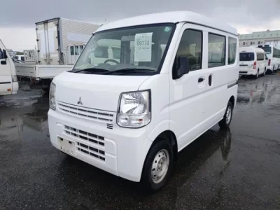 Mitsubishi MINICAB VAN