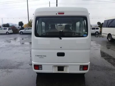 Mitsubishi MINICAB VAN