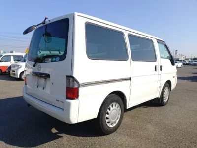 Mazda BONGO VAN