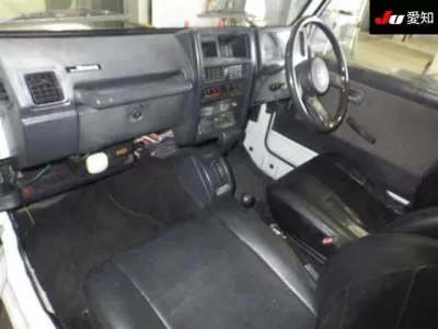 Suzuki JIMNY  с аукциона в Японии