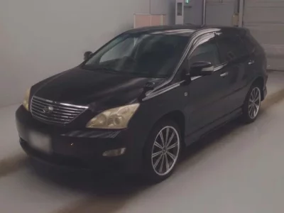 Toyota HARRIER  с аукциона в Японии