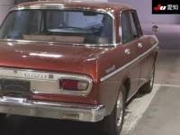 Toyota CROWN лот № 4298 оценка R  с аукциона в Японии 7