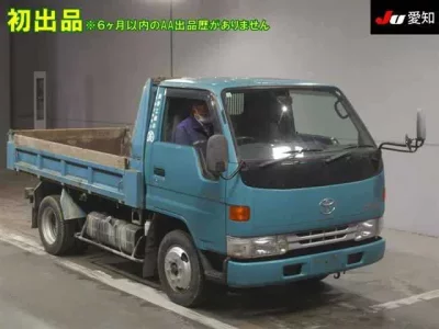 Toyota DYNA  с аукциона в Японии