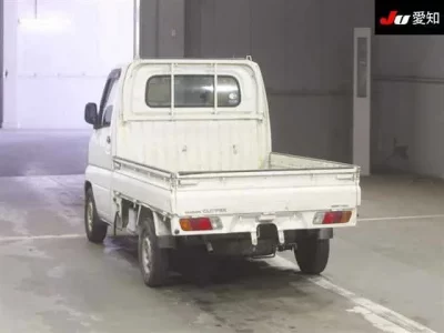 Nissan CLIPPER TRUCK