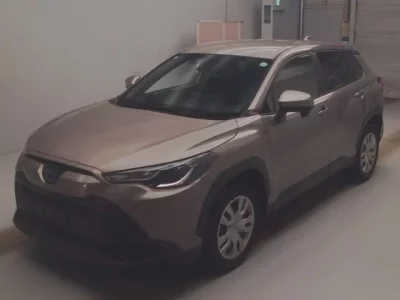 Toyota COROLLA CROSS  с аукциона в Японии