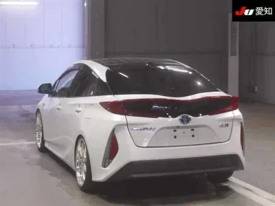 Toyota PRIUS PHV