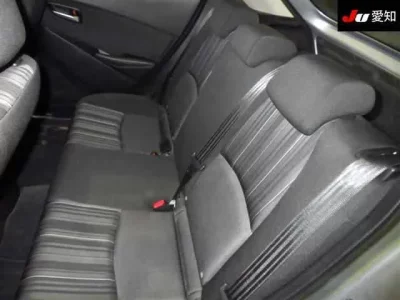 Mazda DEMIO  с аукциона в Японии