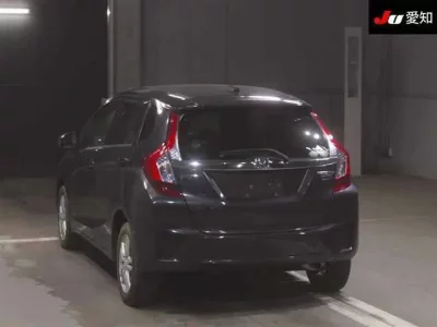 Honda FIT  с аукциона в Японии