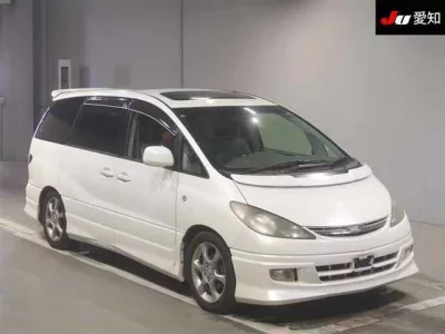 Toyota ESTIMA  с аукциона в Японии