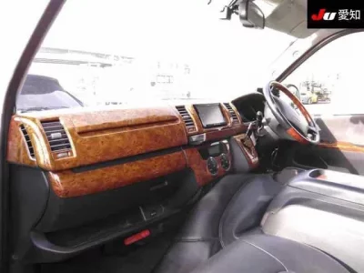 Toyota REGIUS ACE VAN