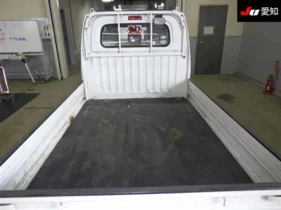 Mitsubishi MINICAB TRUCK