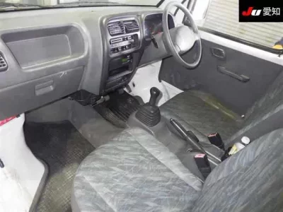 Suzuki CARRY TRUCK  с аукциона в Японии