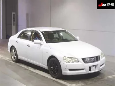 Toyota MARK X  с аукциона в Японии