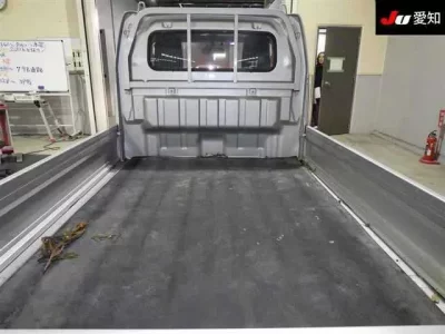 Suzuki CARRY TRUCK  с аукциона в Японии