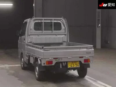 Suzuki CARRY TRUCK  с аукциона в Японии