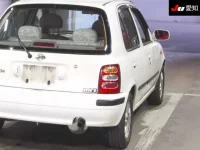 Nissan MARCH лот № 30047 оценка 3.5  с аукциона в Японии 7