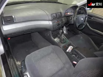 BMW 3-Series  с аукциона в Японии