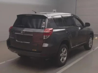 Toyota VANGUARD  с аукциона в Японии